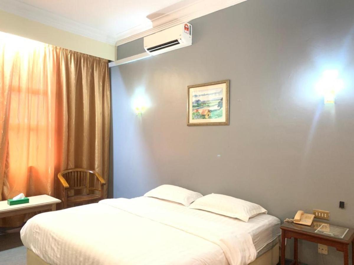 Super Oyo Capital O 90146 Alh Continental Resort Karak Exterior photo