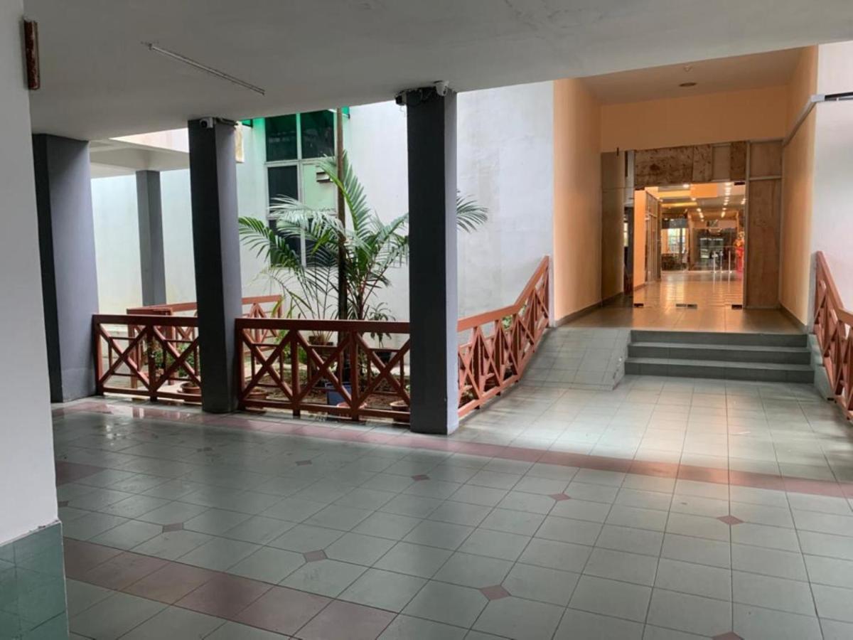 Super Oyo Capital O 90146 Alh Continental Resort Karak Exterior photo