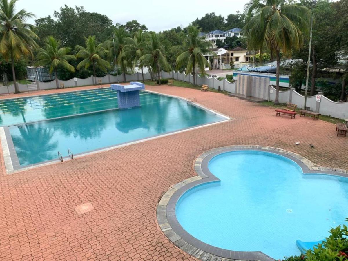 Super Oyo Capital O 90146 Alh Continental Resort Karak Exterior photo