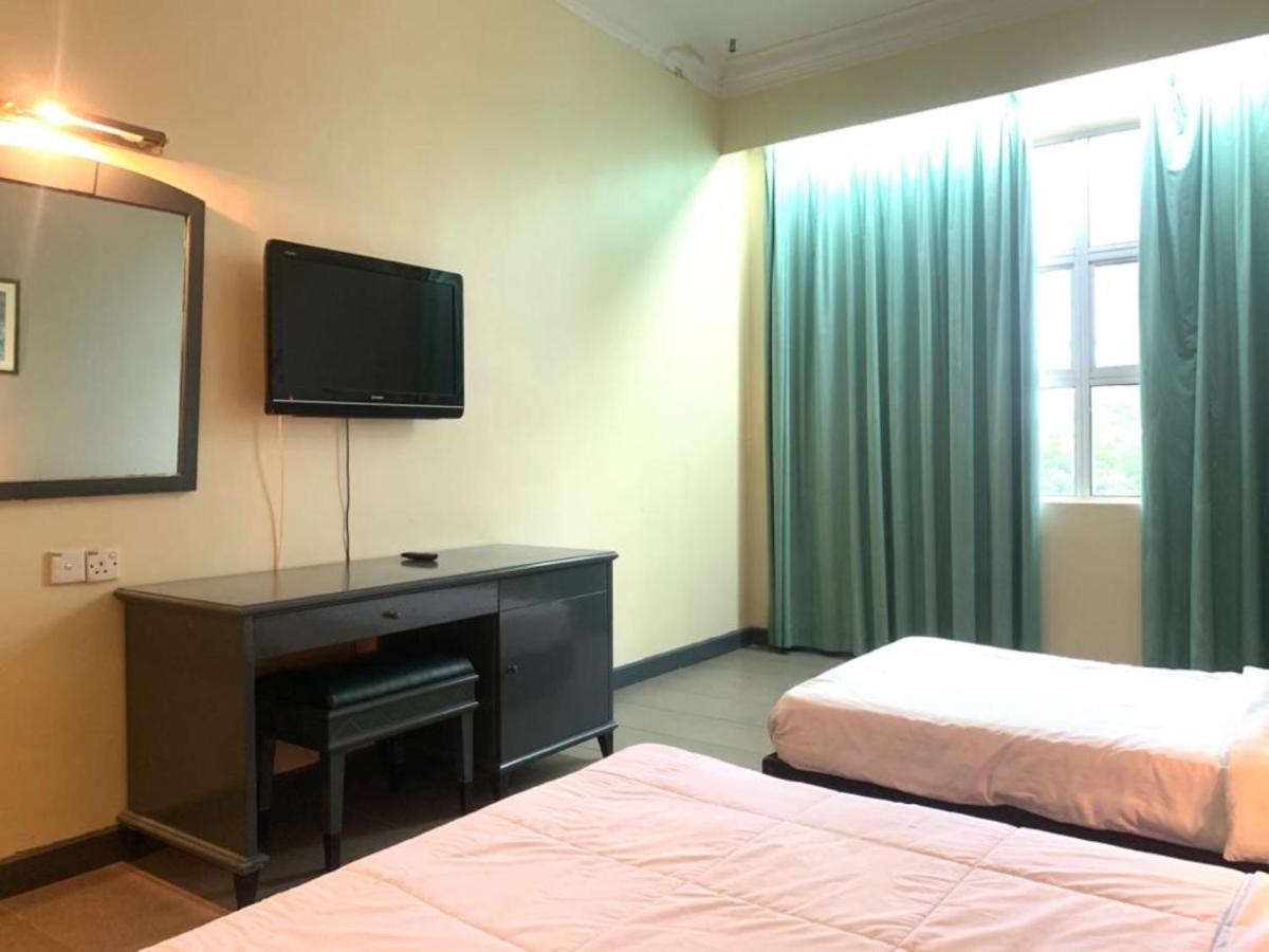 Super Oyo Capital O 90146 Alh Continental Resort Karak Exterior photo